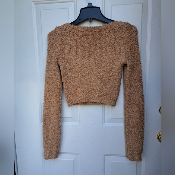 SKIMS fuzzy sweater🤎 - Picture 2 of 5